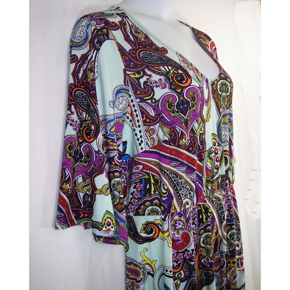 NEW Avenue 22/24 Paisley Dress Handkerchief Hem Elbow Length Sleeves V-Neck NWT - Picture 7 of 14